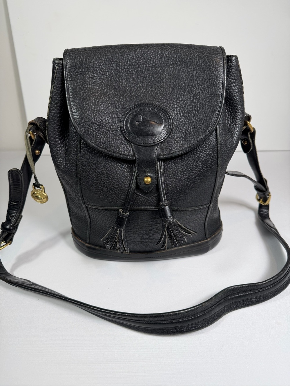 Vintage Dooney & Bourke Teton H64 Black Leather Drawstring Shoulder Bag USA